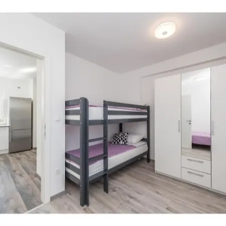 Apartman Modern In Pako Tane With Barbecue *